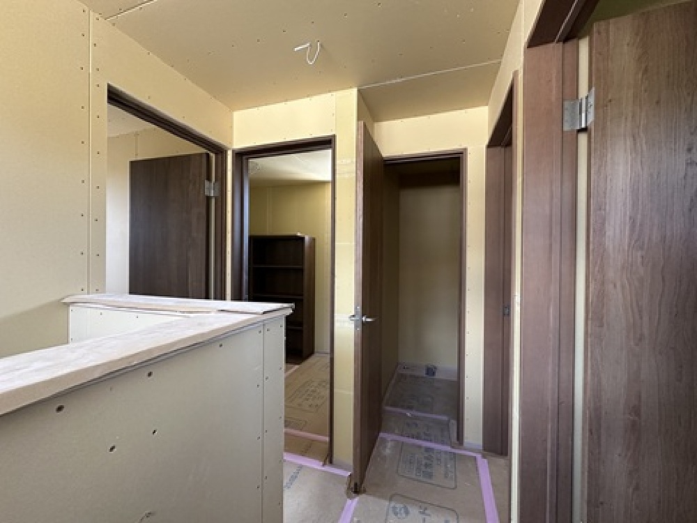 建具取り付け