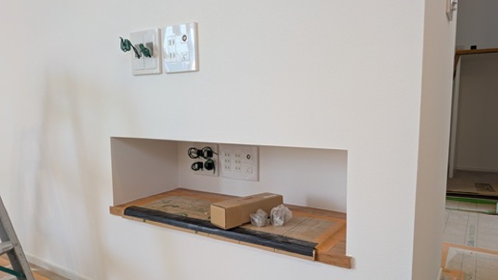 壁付けテレビ配線