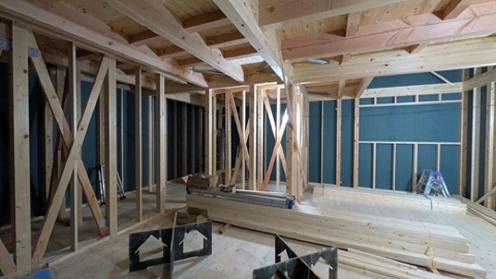 上棟直後の内部